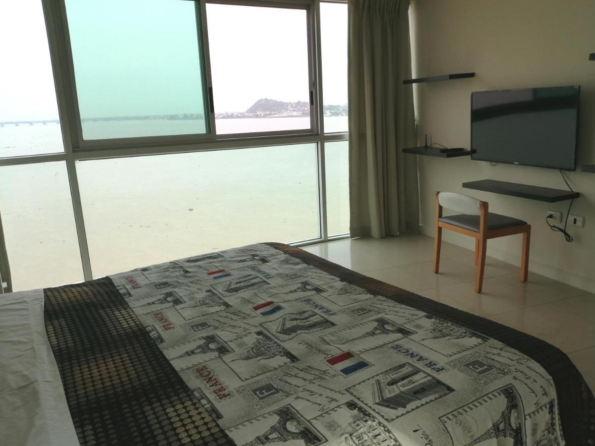 Puerto Santa Ana Suites Guayaquil Exteriör bild
