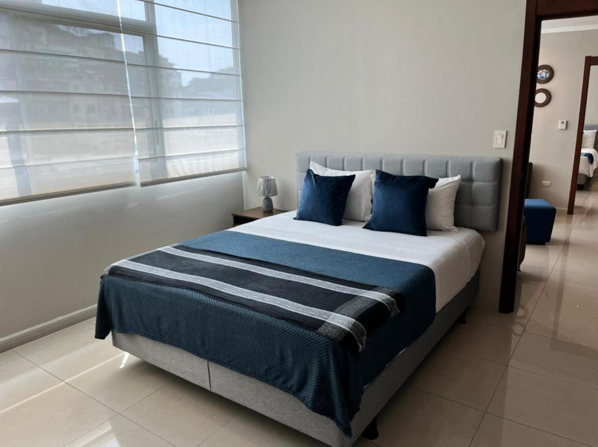 Puerto Santa Ana Suites Guayaquil Exteriör bild