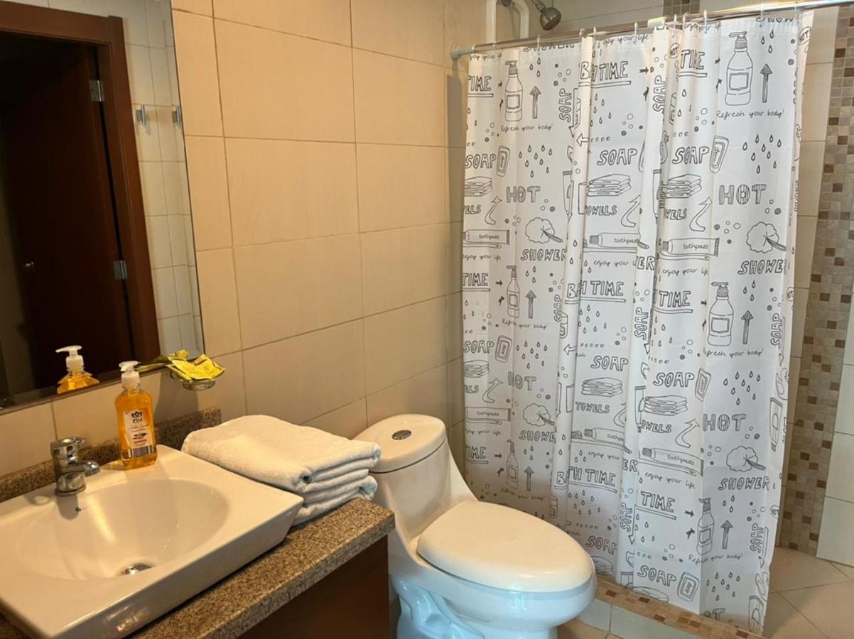 Puerto Santa Ana Suites Guayaquil Exteriör bild