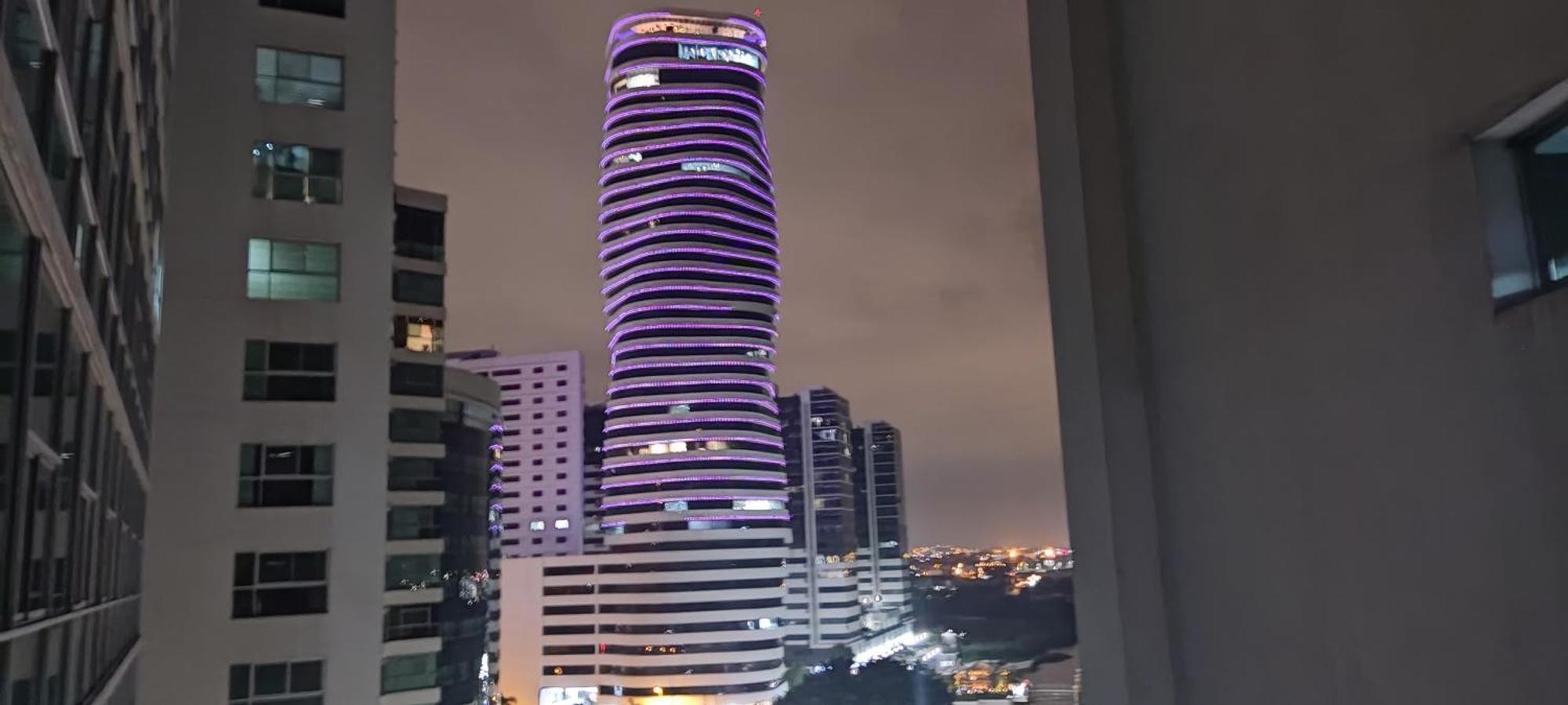 Puerto Santa Ana Suites Guayaquil Exteriör bild